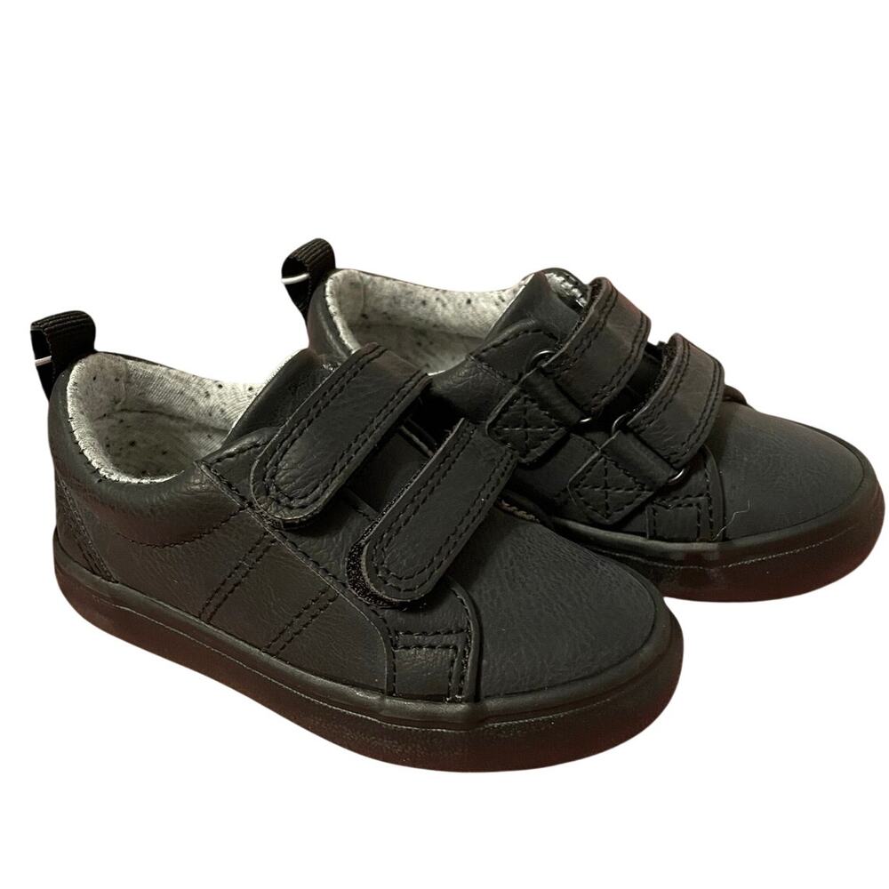 Cat & Jack Size 5 Black Dino Sneakers